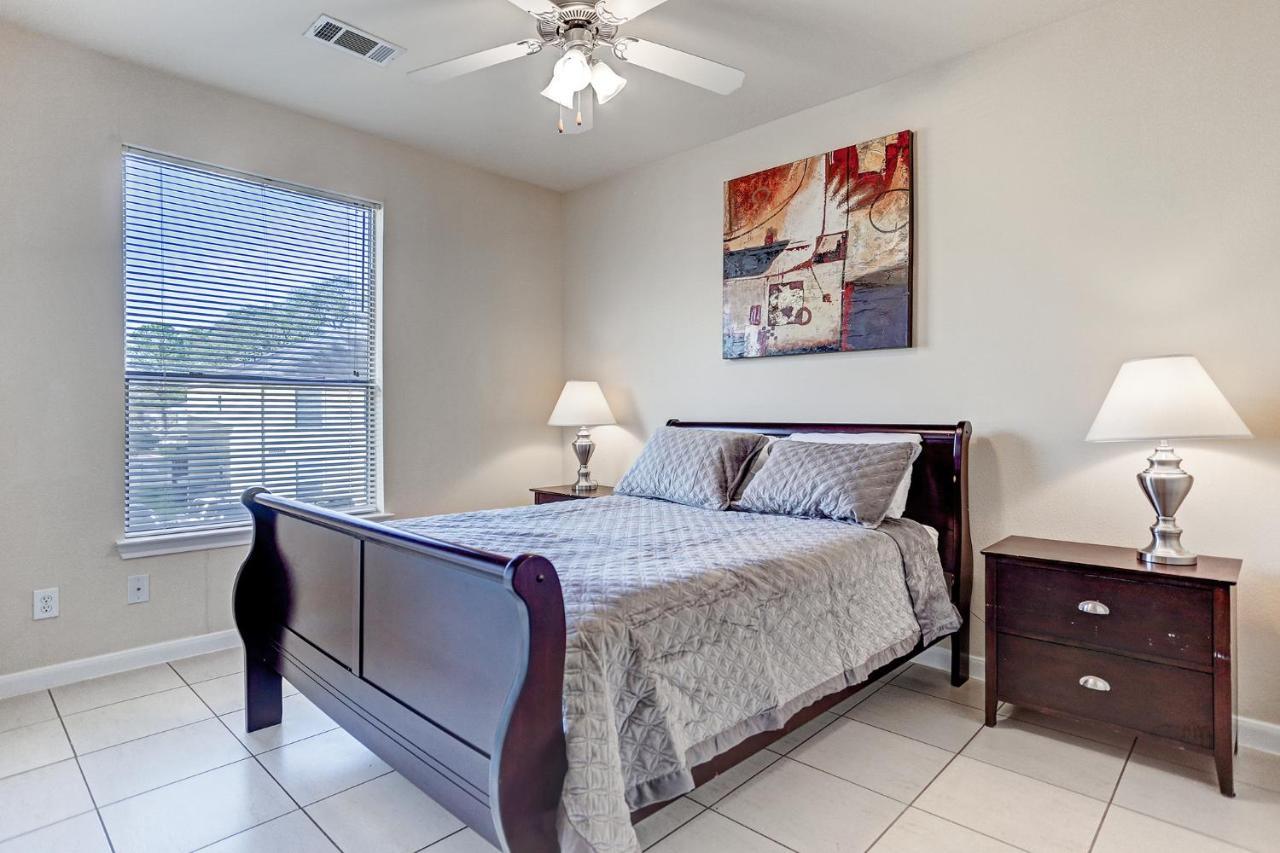 Villa Laverne 3 Bedroom Suite Furnished Condos Houston Exterior foto
