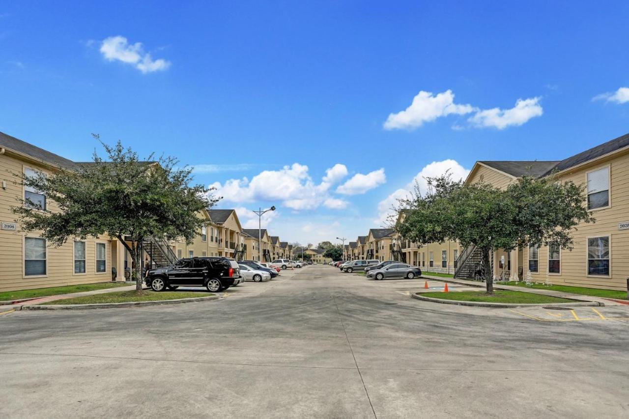 Villa Laverne 3 Bedroom Suite Furnished Condos Houston Exterior foto